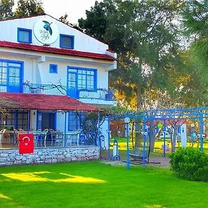 Oda ve Kahvaltı Mavi Zeytin Butik, Seferihisar