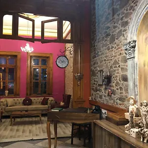 laguna-otel-pansiyon.hotelsofizmir.com/